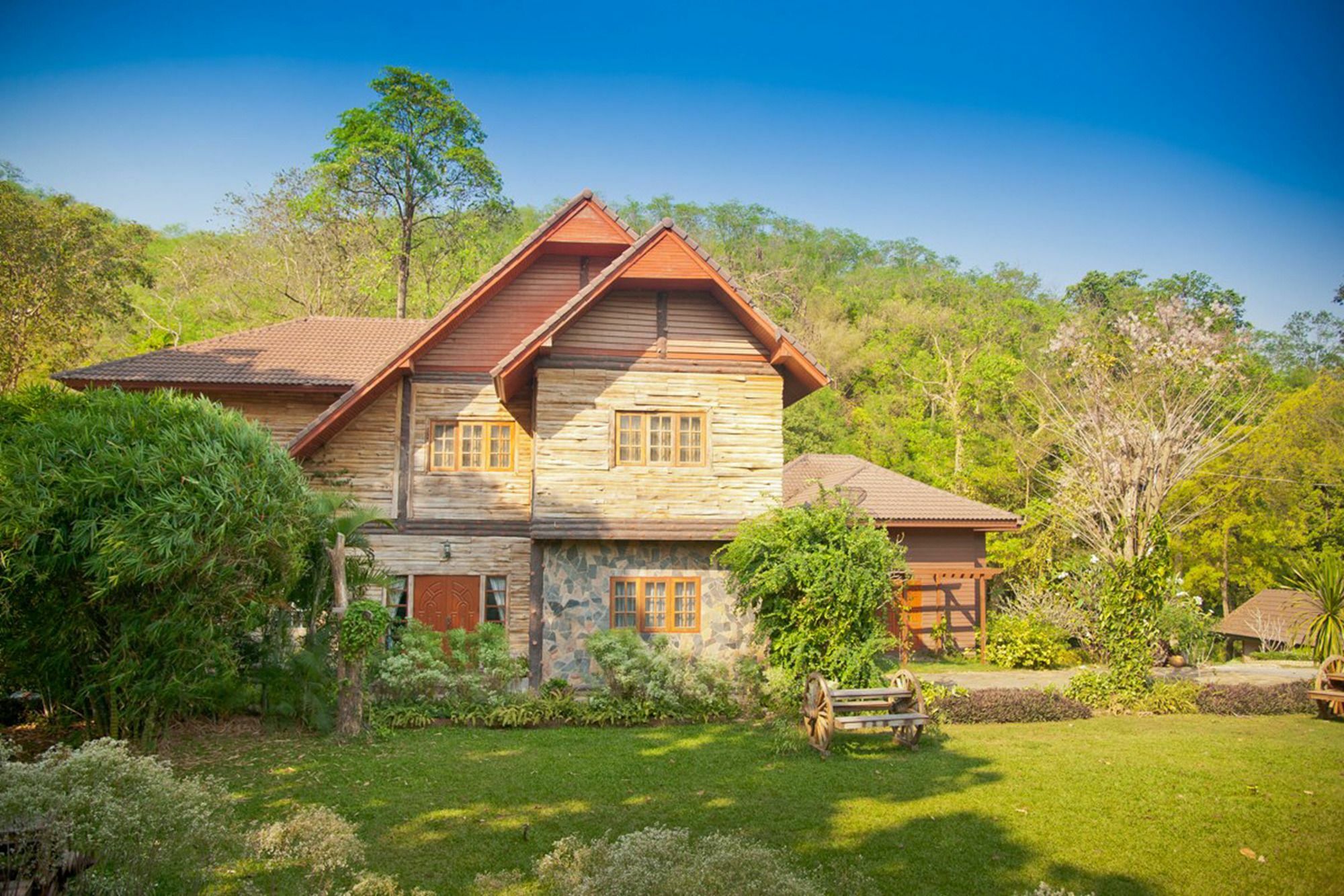 Khao Nam Fah Resort Pak Chong Exterior foto